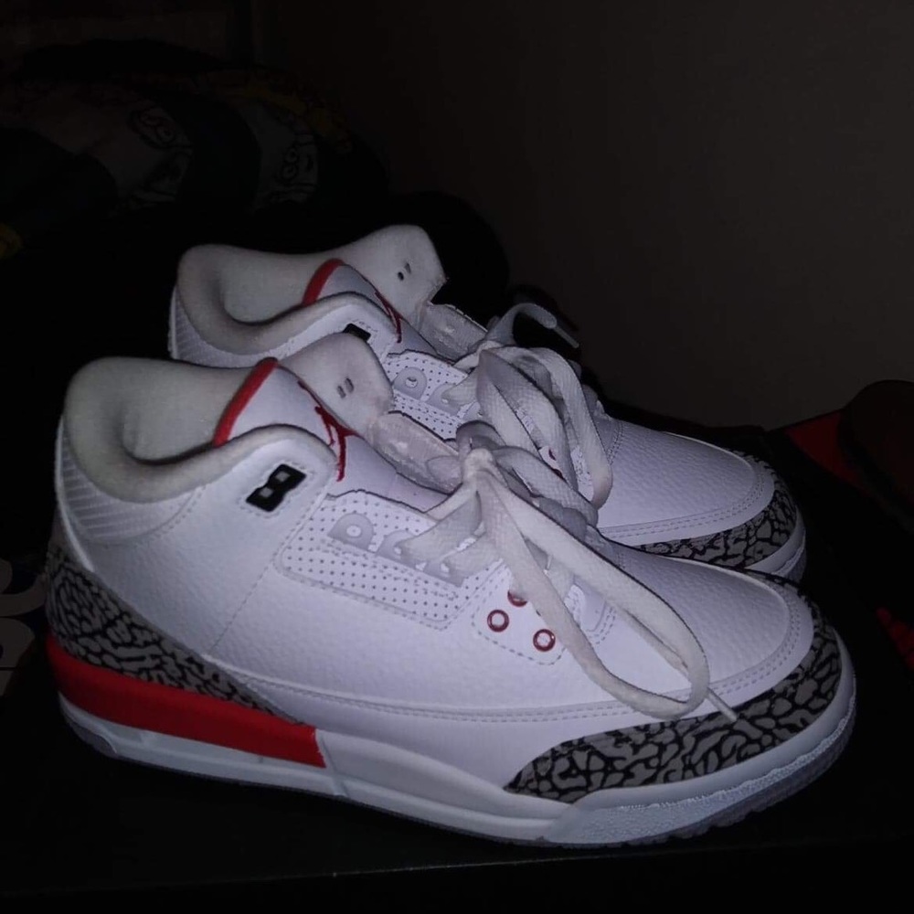 Jordan 3s